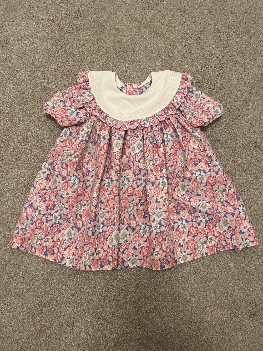Vintage Pink Floral Girls' Dress with Cream Collar